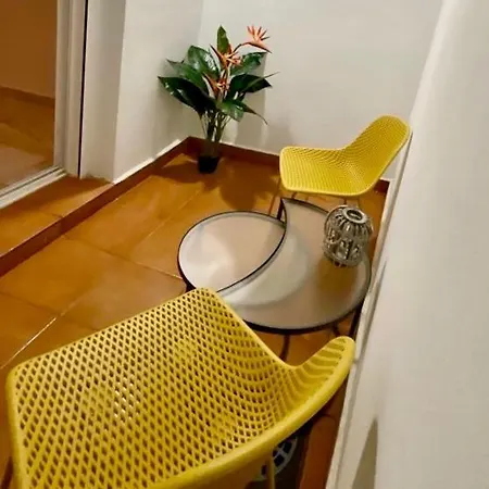 Historical Centre! Private Terrace & Gym-near Public Parking