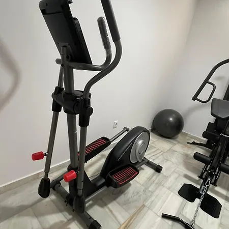 Apartment Historical Centre! Private Terrace & Gym-near Public Parking Malaga