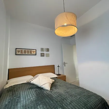 Apartment Historical Centre! Private Terrace & Gym-near Public Parking