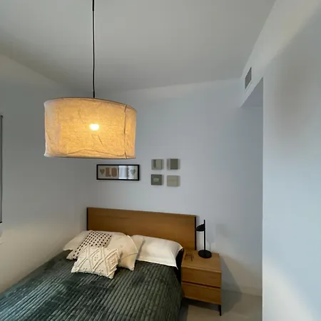 Historical Centre! Private Terrace & Gym-near Public Parking Malaga