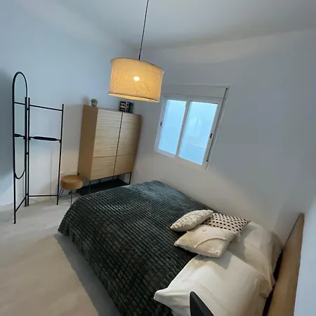 Historical Centre! Private Terrace & Gym-near Public Parking *