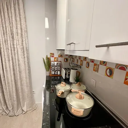 Apartment Historical Centre! Private Terrace & Gym-near Public Parking Malaga